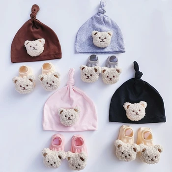 1 комплект Мягкой детской шапочки для новорожденных, милой шапочки с медведем, аксессуаров для новорожденных, детской шапочки и носков, вещей для мальчиков, реквизита для детских фотографий.