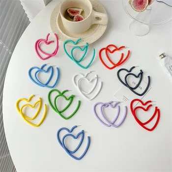 Корейские акриловые серьги-сердечки карамельного цвета для женщин, серьги-кольца, оригинальные и забавные серьги y2k fashion, оригинальные и забавные