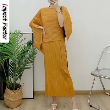 Модный комплект в складку 2023, Осенняя одежда, нерегулярная шаль + майка, длинная юбка, закрывающая живот и уменьшающая возраст, комплект из двух предметов